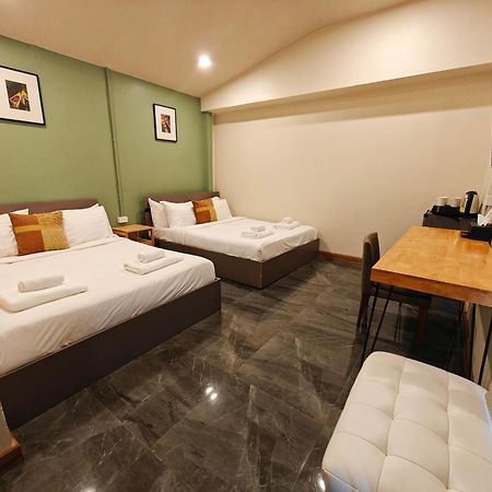 צ'נטאבורי Ployburi Boutique Hotel מראה חיצוני תמונה