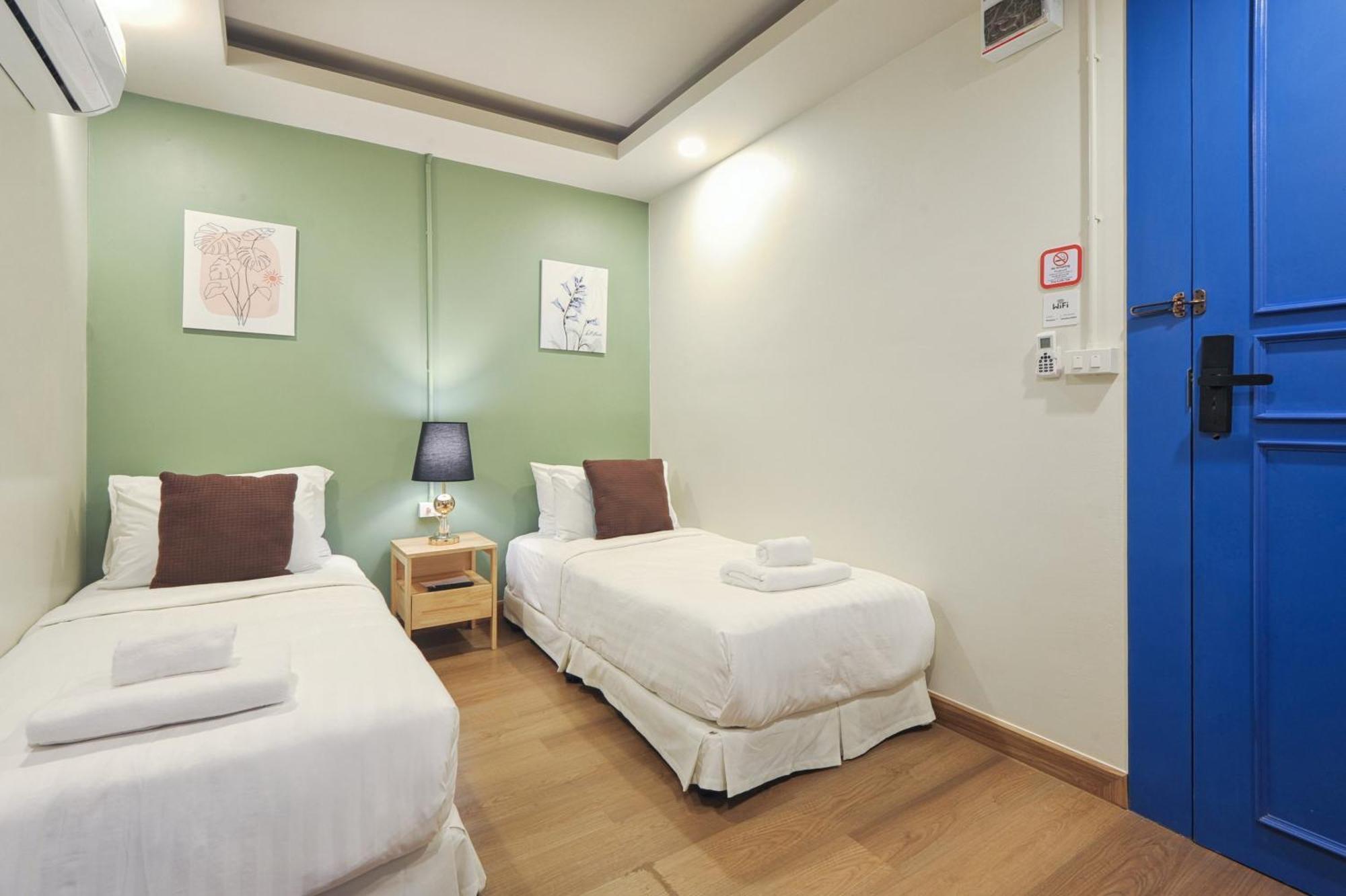 צ'נטאבורי Ployburi Boutique Hotel מראה חיצוני תמונה