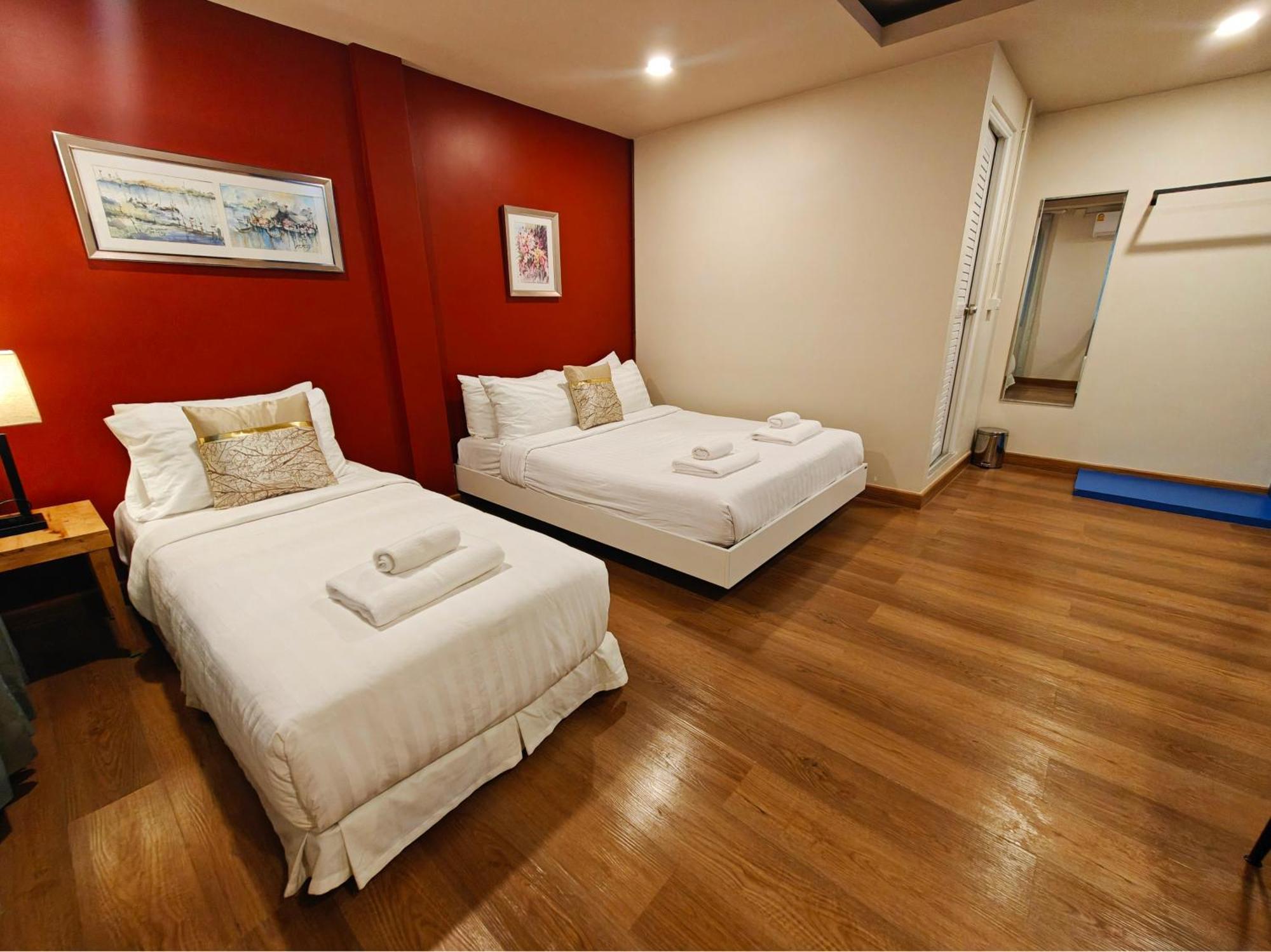 צ'נטאבורי Ployburi Boutique Hotel מראה חיצוני תמונה